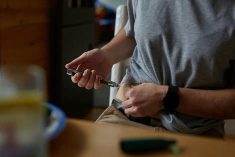 Automatic Insulin Dispenser with Smart Functions